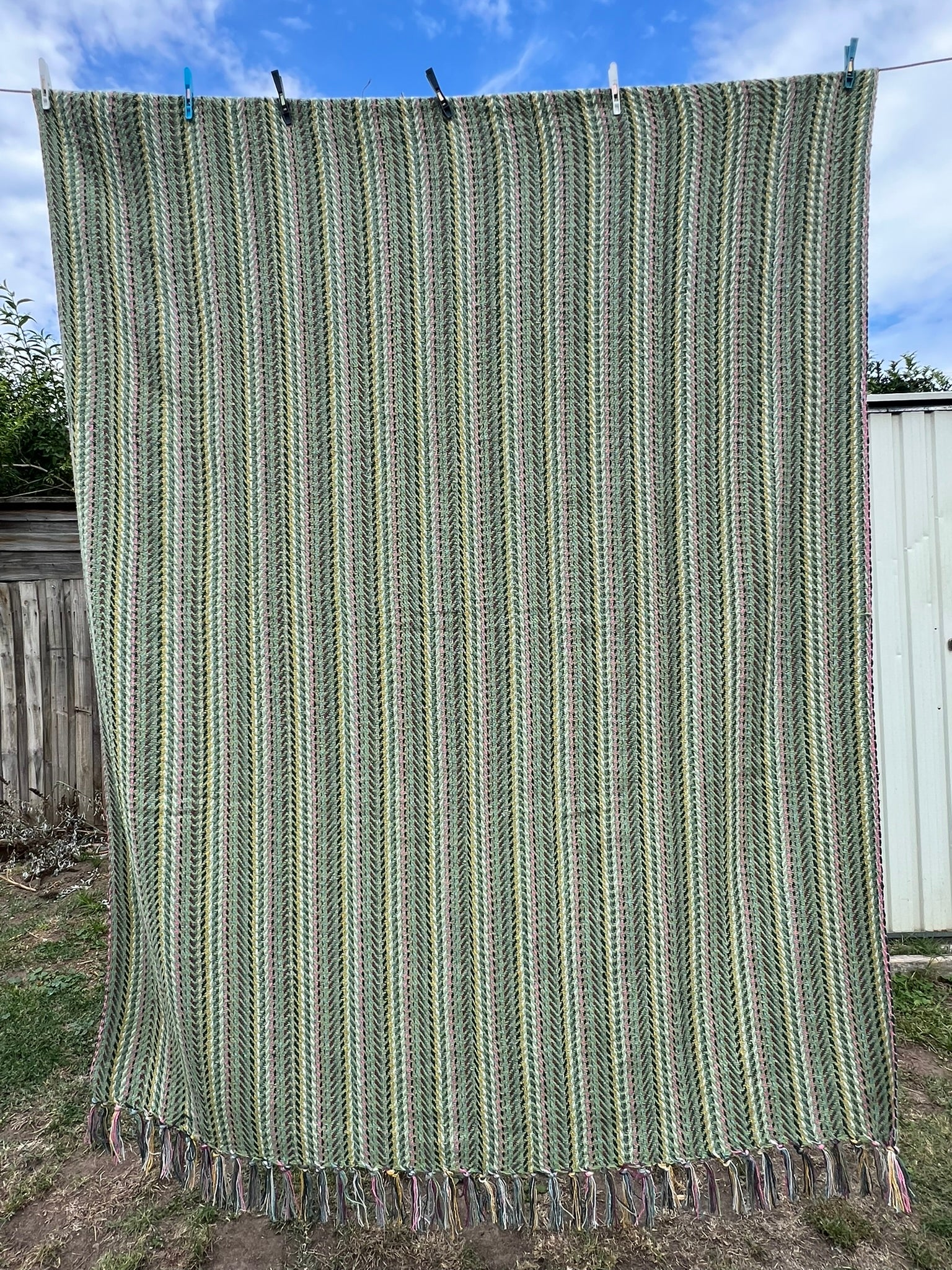 Medley Throw Khaki
