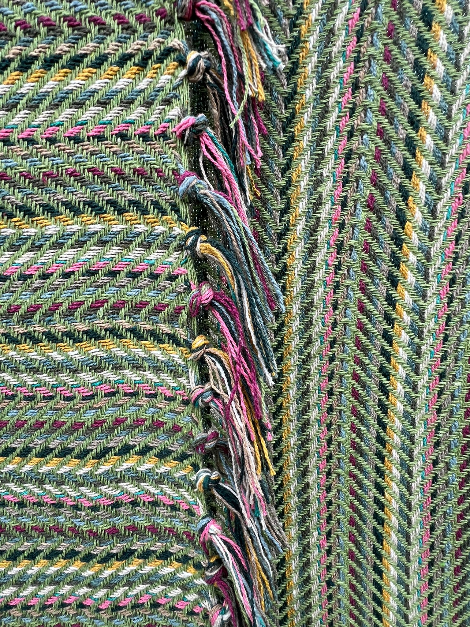 Medley Throw Khaki