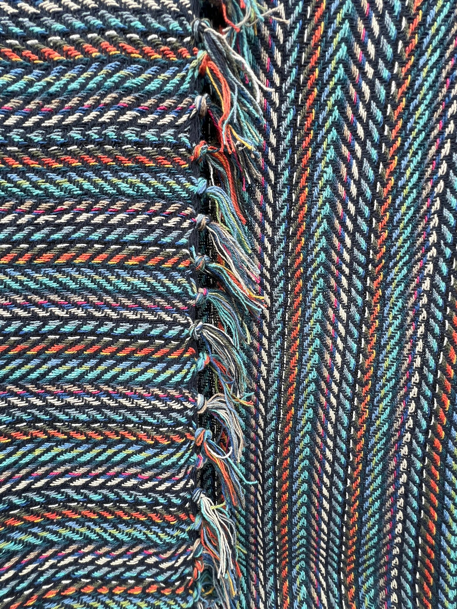 Medley Throw Navy