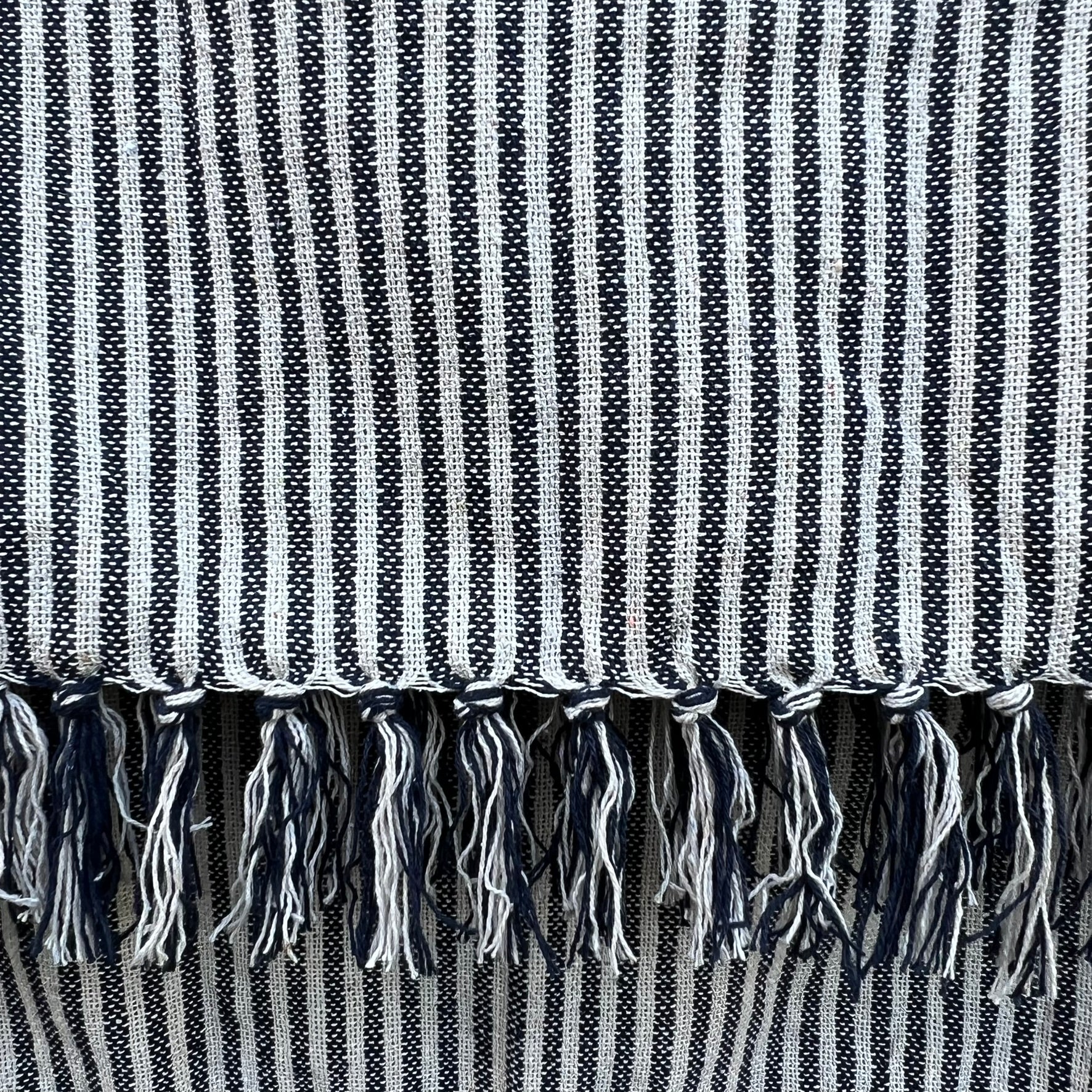 Provincial Throw Navy/Natural Fine Stripe