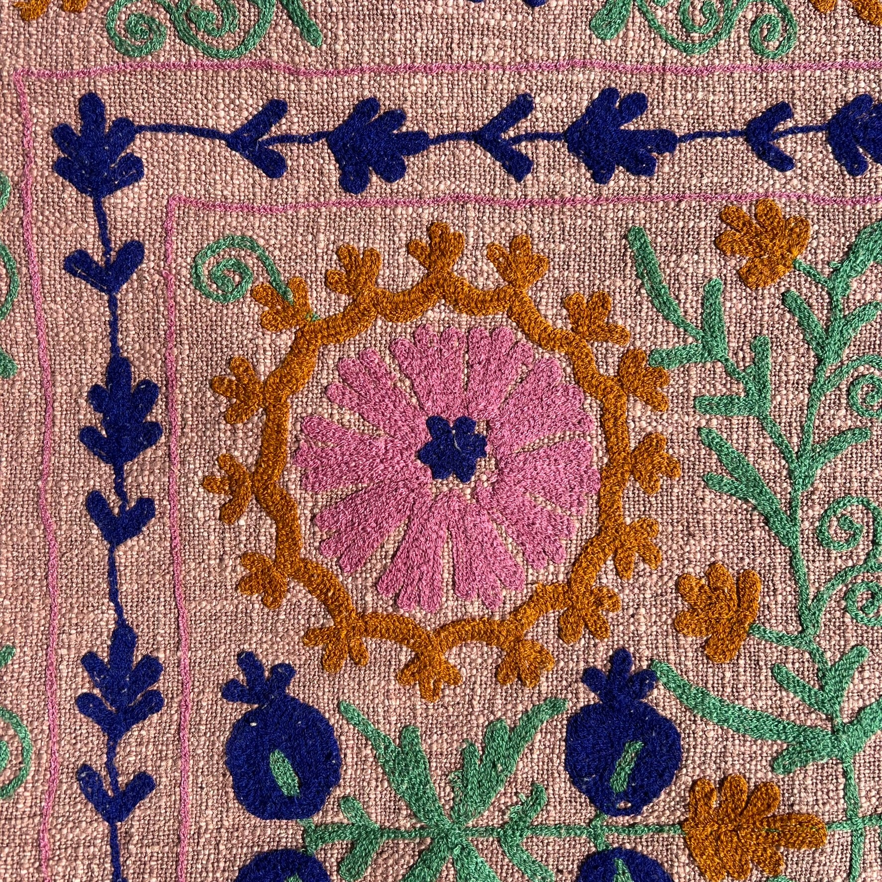 Suzani Slub Tapestry/Throw