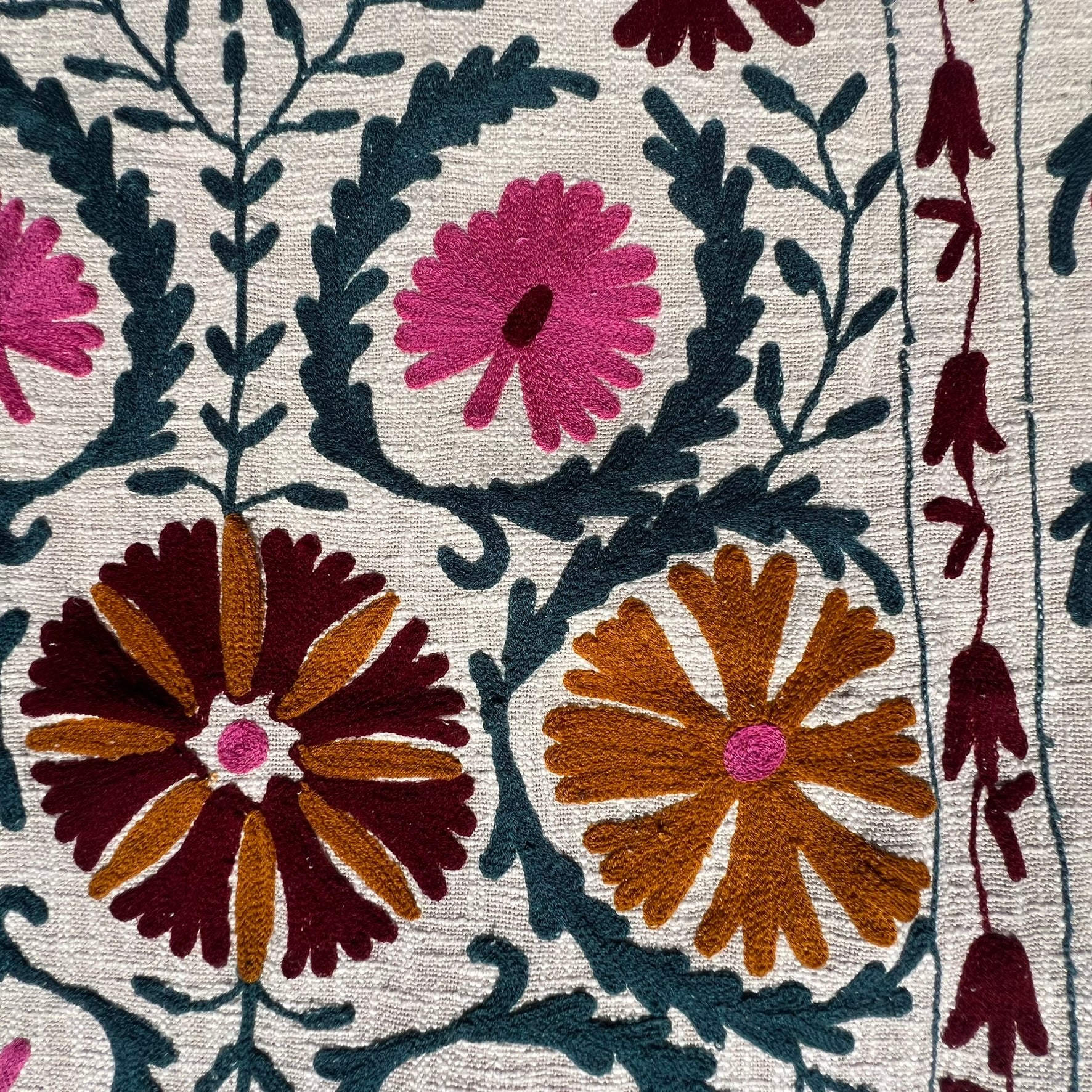 Suzani Slub Tapestry/Throw