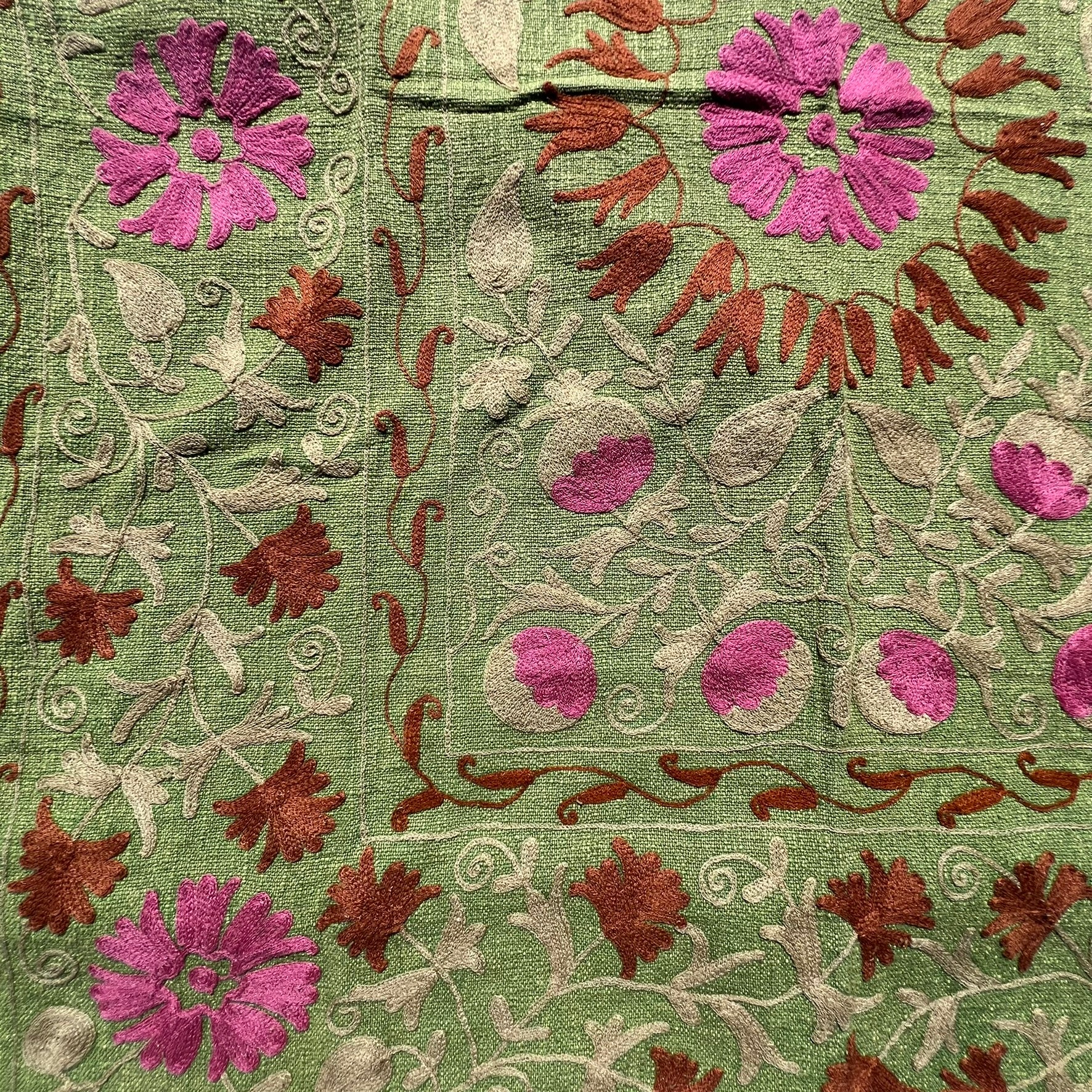 Suzani Slub Tapestry/Throw